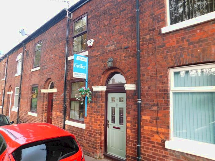 Houses for sale & to rent in SK6 4AU, Guywood Lane, Bredbury Green And