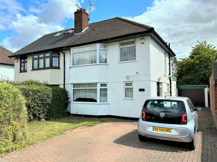 3 Bedroom Semi-Detached House To Rent In Ongar Road, Brentwood, Essex, CM15