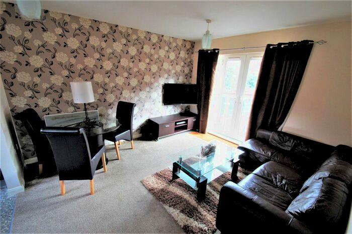 2 Bedroom Flat To Rent In Hever Hall, Coventry, CV1