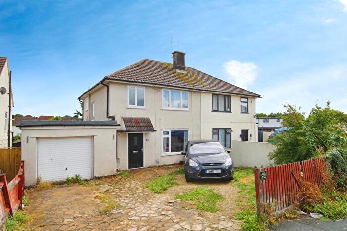 3 Bedroom Semi-Detached House For Sale In Bourne Road, Moredon, Swindon, SN2