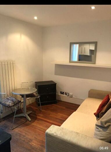 1 Bedroom Flat To Rent In Lendal Terrace, London, SW4
