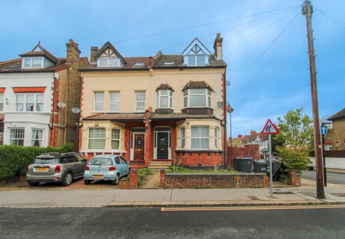 2 Bedroom Apartment To Rent In Bingham Road, Croydon, CR0