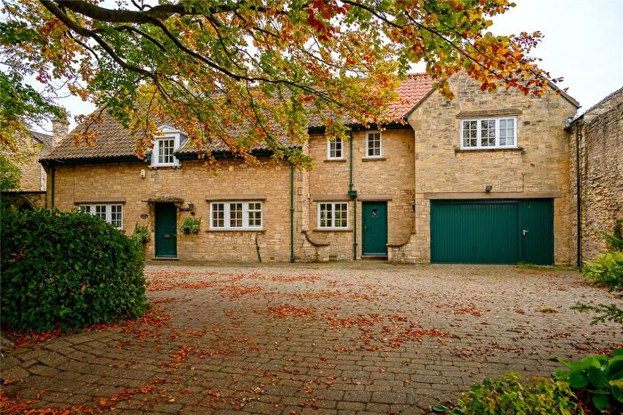 5 Bedroom Detached House For Sale In High Street, Boston Spa, LS23