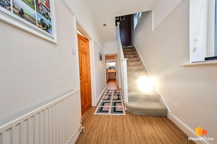 3 Bedroom Semi-Detached House For Sale In Westover Road, Downley, High Wycombe, HP13
