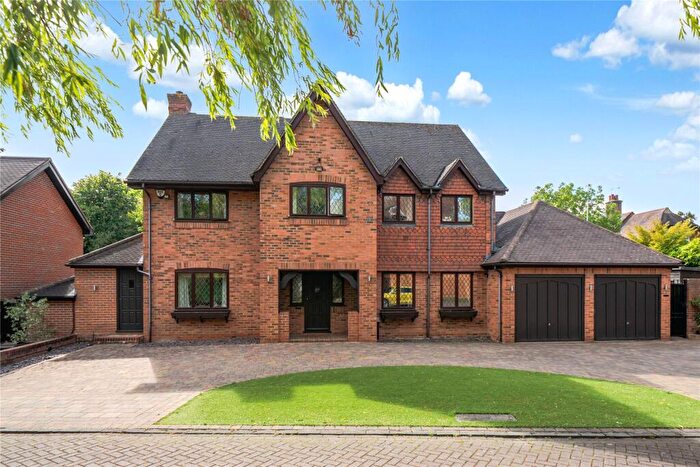 5 Bedroom Detached House For Sale In Cookham Dene Close, Chislehurst, BR7