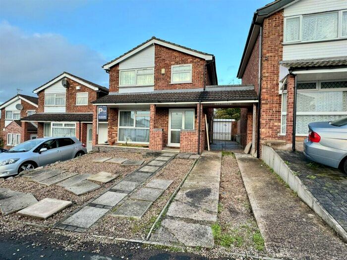 3 Bedroom Detached House To Rent In Okehampton Avenue, Leicester, LE5