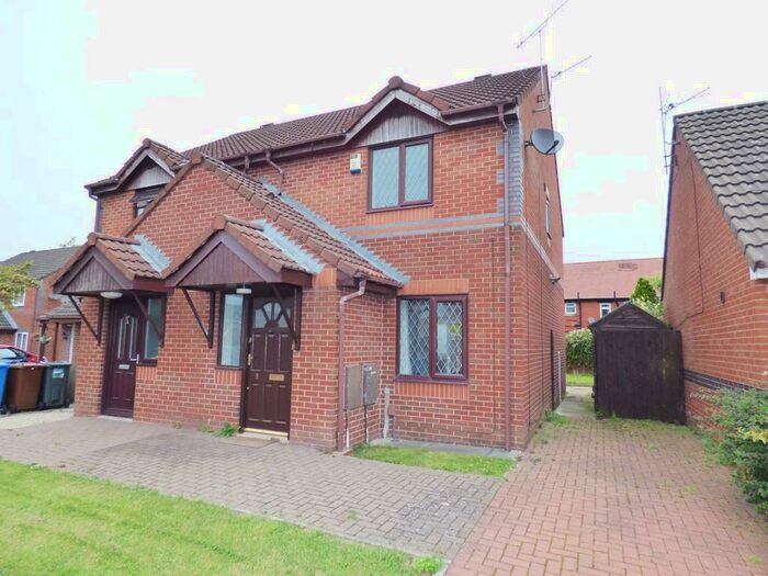 3 Bedroom Semi-Detached House To Rent In Kilkerran Close, Chorley, PR6