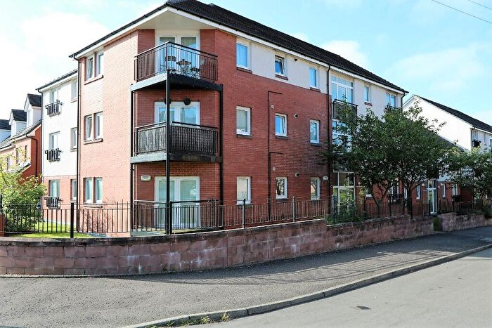 2 Bedroom Flat To Rent In Raploch Avenue, Scotstoun, Glasgow, G14