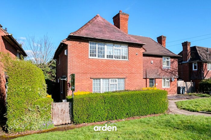 3 Bedroom Semi Detached House For Sale In Shenley Fields Road, Birmingham, B29