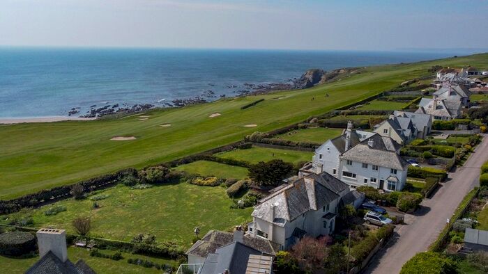 4 Bedroom Detached House For Sale In Ilbert Road, Thurlestone, Kingsbridge, TQ7