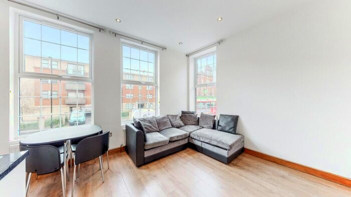 1 Bedroom Apartment To Rent In Tottenham Lane, Crouch End, London, N8