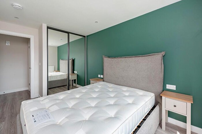 2 Bedroom Apartment To Rent In The Grain Store, Windsor Bridge Road, Bath, Somerset, BA2