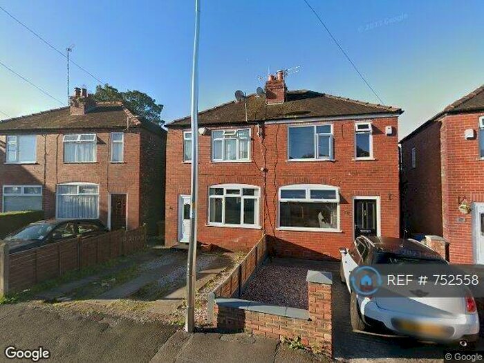 2 Bedroom Semi-Detached House To Rent In Clovelly Road, Stockport, SK2