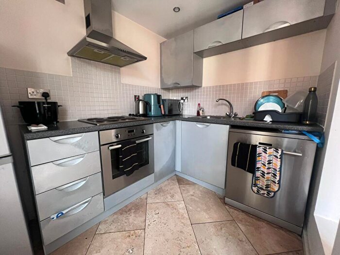 2 Bedroom Apartment To Rent In Bradford Street, Birmingham, B12