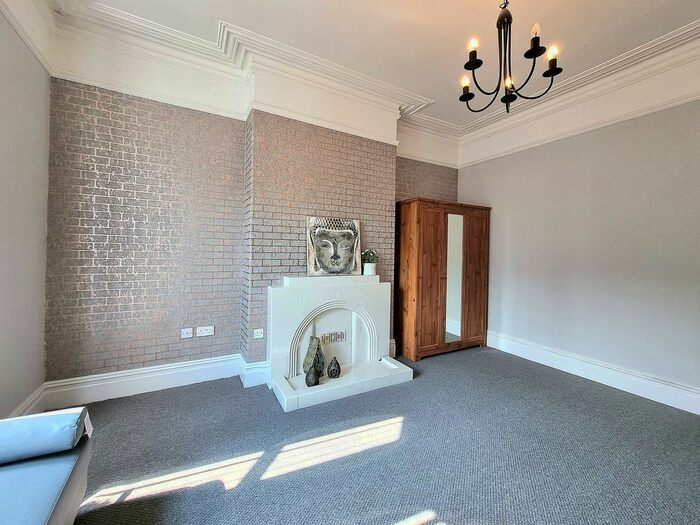 1 Bedroom Flat To Rent In Balby Road, Doncaster, DN4