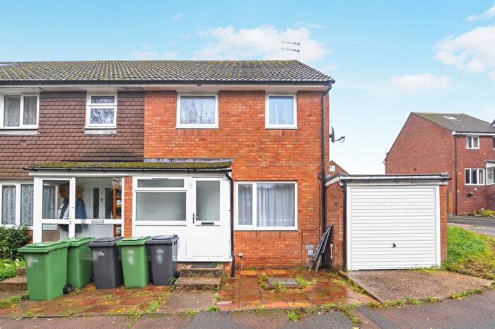 3 Bedroom End Terrace House For Sale In Dell Close, St. Leonards-On-Sea, TN38