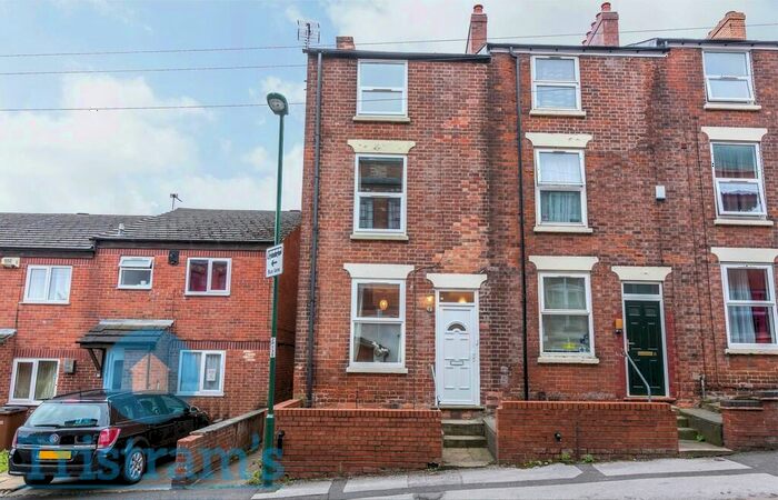 4 Bedroom Barn Conversion To Rent In Portland Road, Nottingham, NG7