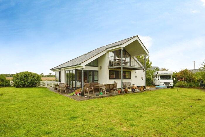 2 Bedroom Detached House For Sale In Saron, Caernarfon, LL54