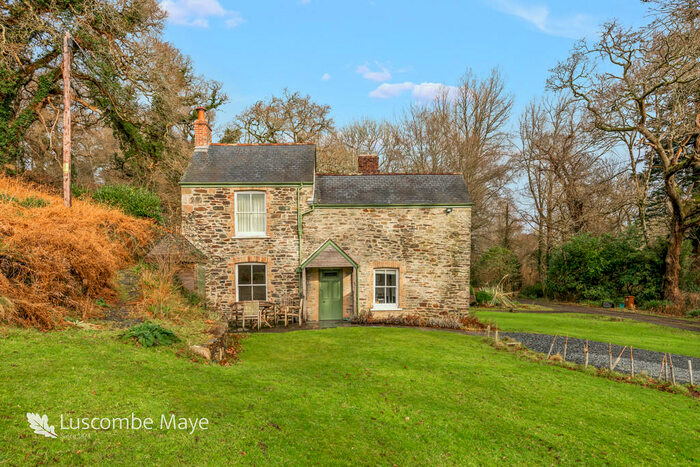 2 Bedroom Cottage To Rent In Newnham Estate, Plymouth, Devon, PL7