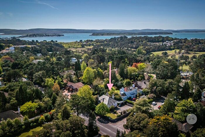 5 Bedroom Detached House For Sale In Lawrence Drive, Canford Cliffs, Poole, BH13