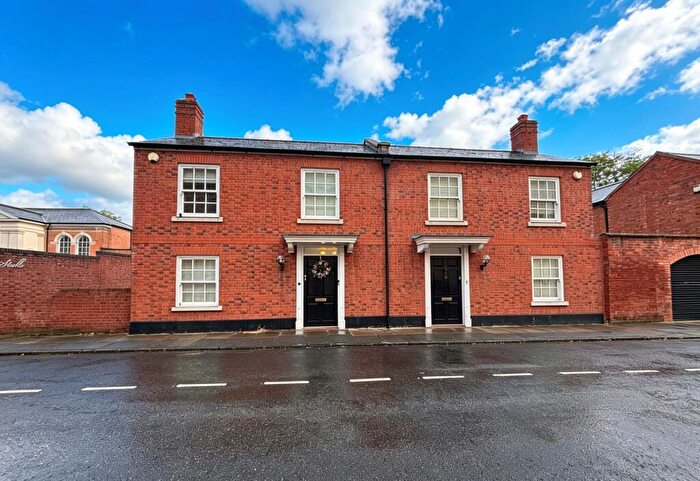 2 Bedroom House To Rent In Payton Street, Stratford Upon Avon, CV37