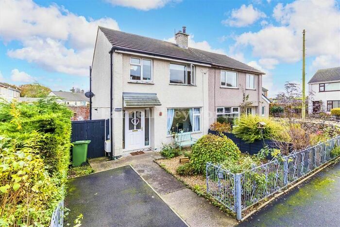 3 Bedroom Property For Sale In Kirk Flatt, Ulverston LA12