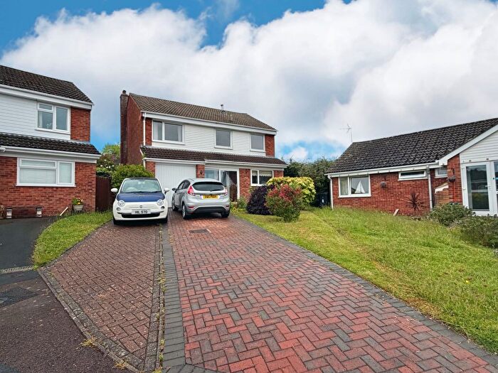 4 Bedroom Detached House For Sale In Oak Crescent, Woolaston, Lydney, GL15