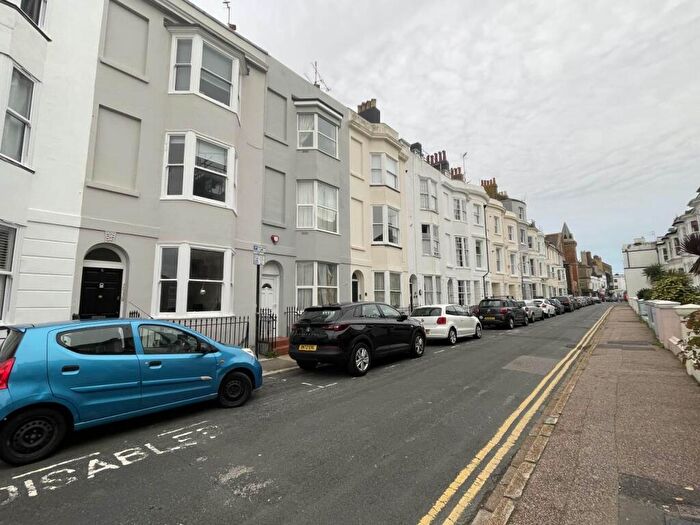 1 Bedroom Flat To Rent In St Georges Terrace, Brighton, East Sussex, BN2