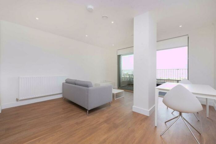 1 Bedroom Flat To Rent In Union Way, North Acton, NW10
