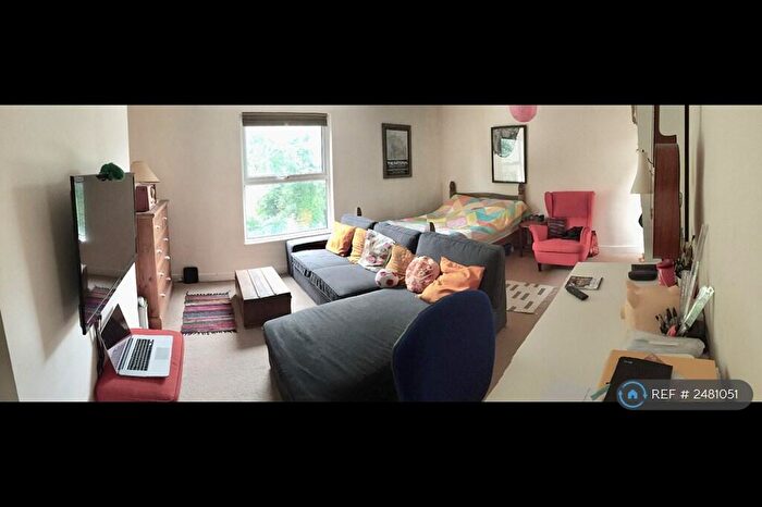 Studio To Rent In Coronation Rd, Bristol, BS3