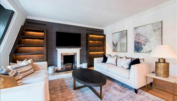 3 Bedroom Flat To Rent In Duke St, London, W1K
