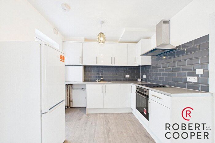 2 Bedroom House To Rent In Royal Crescent, South Ruislip, HA4