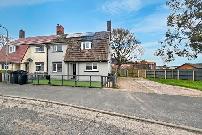 4 Bedroom Semi-Detached House For Sale In Patten Avenue, Wainfleet, Skegness, PE24