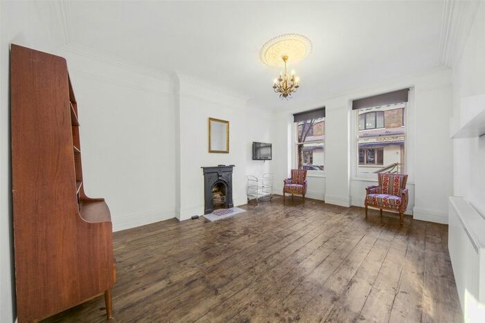 2 Bedroom Flat To Rent In Cosway Mansions, Shroton Street, NW1