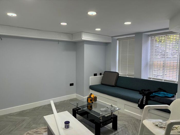 2 Bedroom Flat To Rent In Forburg Road, London, N16