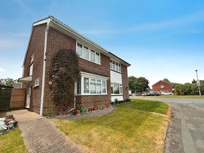 3 Bedroom Semi Detached House For Sale In Holland Pines, Bracknell, Berkshire, RG12