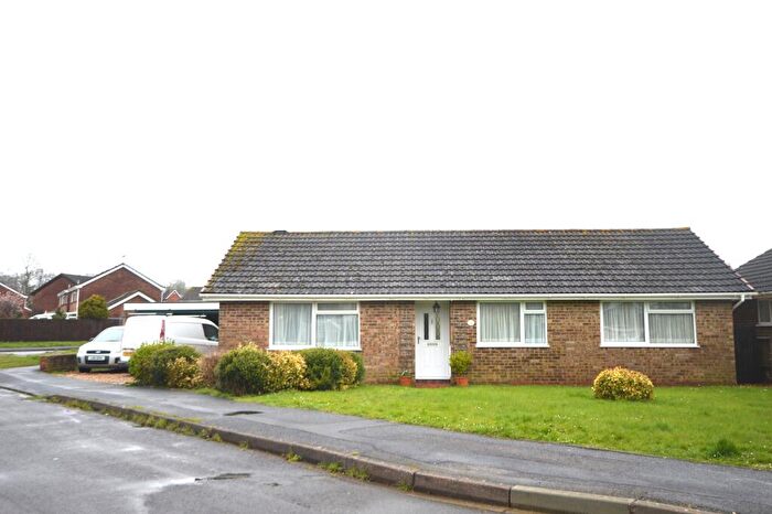 3 Bedroom Bungalow To Rent In Meadow Avenue, Fordingbridge, SP6