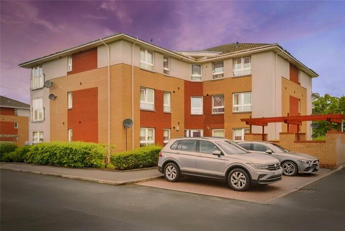 2 Bedroom Flat To Rent In May Wynd, Hamilton, South Lanarkshire, ML3