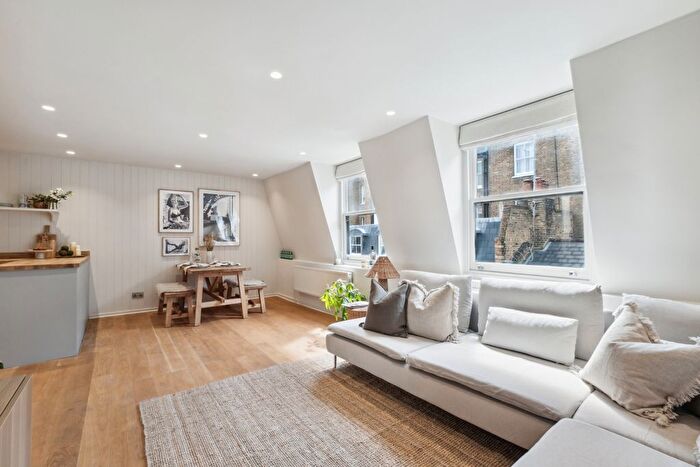 2 Bedroom Flat To Rent In Bingham Place, Marylebone, W1U