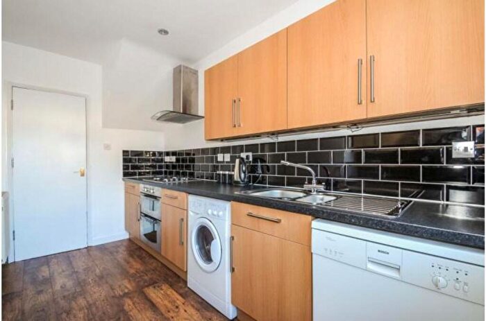 1 Bedroom House Of Multiple Occupation To Rent In Long Lane, Littlemore, OX4