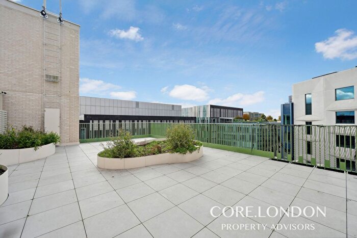 2 Bedroom Flat To Rent In Capella, London, N1C