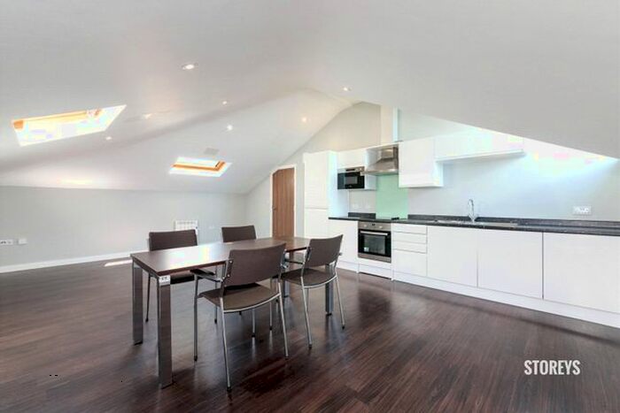 2 Bedroom Flat To Rent In Axis House, Bath Road, Heathrow, Hayes, UB3