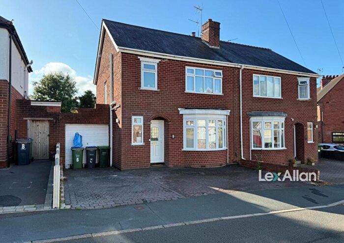 3 Bedroom Semi Detached House For Sale In High Haden Crescent, Cradley Heath, B64