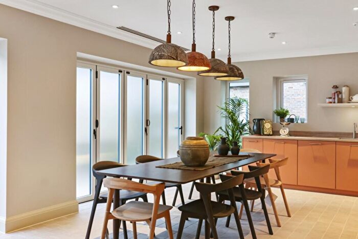 1 Bedroom Flat To Rent In The Cavalry, Millard Place, RG2