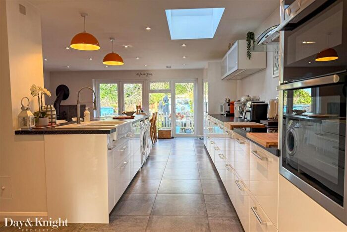 3 Bedroom Terraced House For Sale In Throckmorton Road, Bungay, NR35