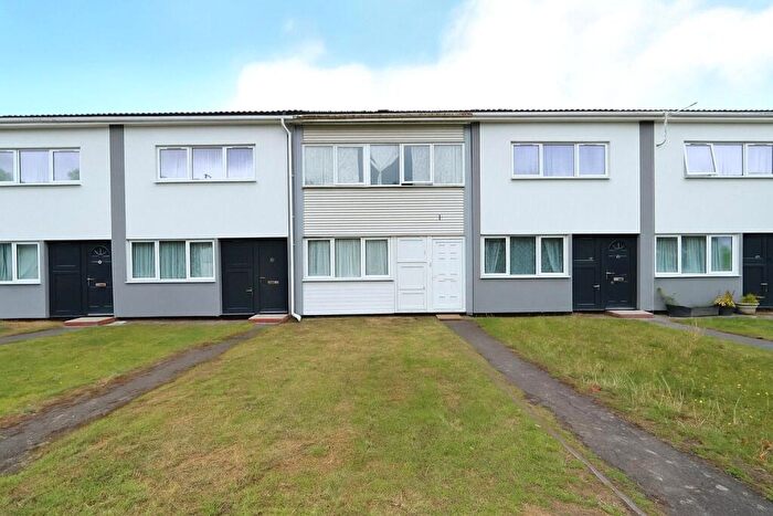 2 Bedroom Terraced House For Sale In Farthing Grove, Netherfield, MK6