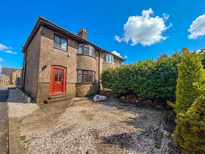 3 Bedroom Semi-Detached House For Sale In Brown Edge Road, Buxton, SK17