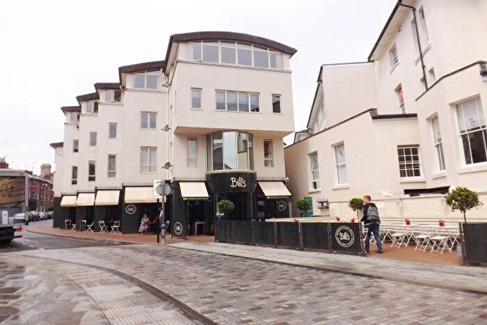 1 Bedroom Property To Rent In Lime Hill Road, Tunbridge Wells, TN1