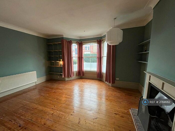 2 Bedroom Flat To Rent In Alexandra Road, London, N8