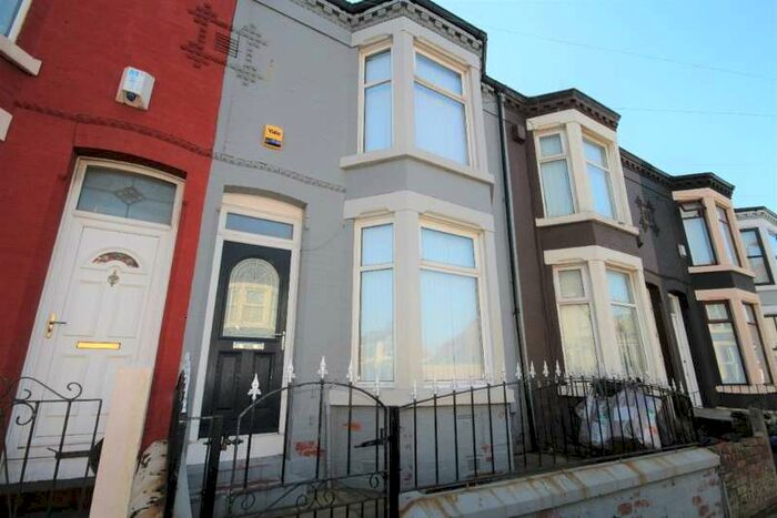 3 Bedroom Property To Rent In Clare Road Liverpool, L20